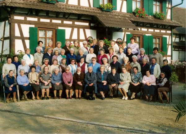 Das Bild wurde anlässlich des 60 jährigen Jubiläum der Landfrauen Freistett in der Rheinstraße aufgenommen. Das Bild wurde anlässlich des 60 jährigen Jubiläum der Landfrauen Freistett in der Rheinstraße aufgenommen.